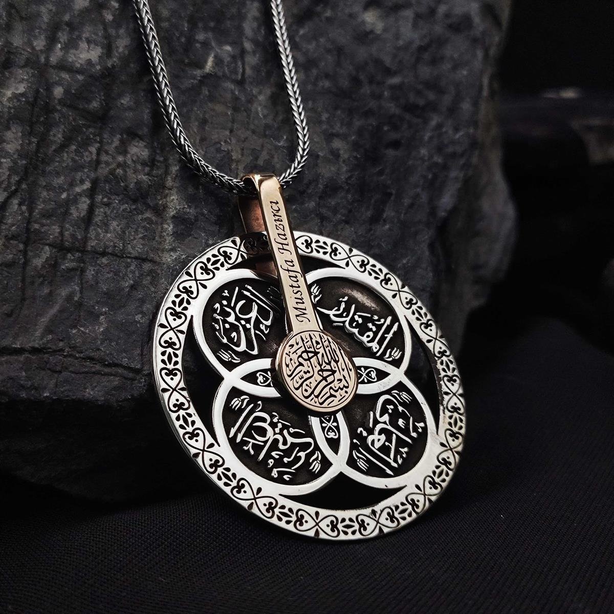 4 Esma İşlemeli İsme Özel Gümüş Başarı Kolyesi