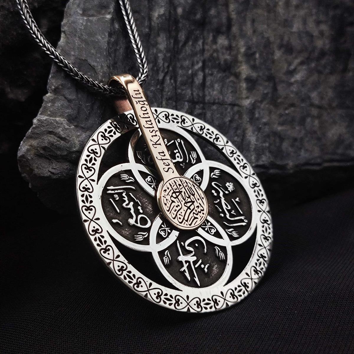 4 Esma İşlemeli İsme Özel Gümüş Sağlık ve Afiyet Kolyesi