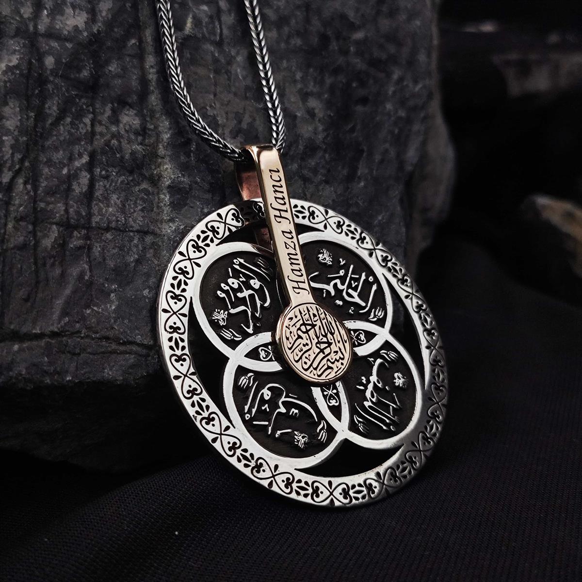 4 Esma İşlemeli İsme Özel Gümüş Sevgi ve Muhabbet Kolyesi