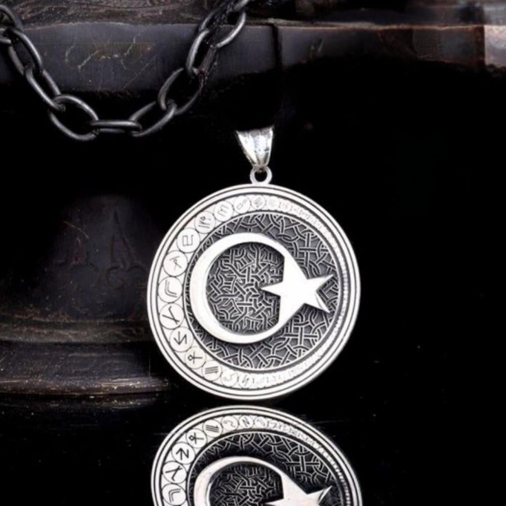 Ay Yıldız Türk Boyları İşlemeli Gümüş Kolye UcuKolye Ucu