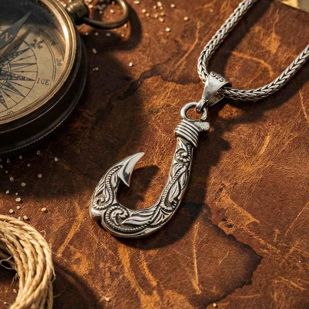 Desenli Kanca Gümüş KolyeTürk Kolye
