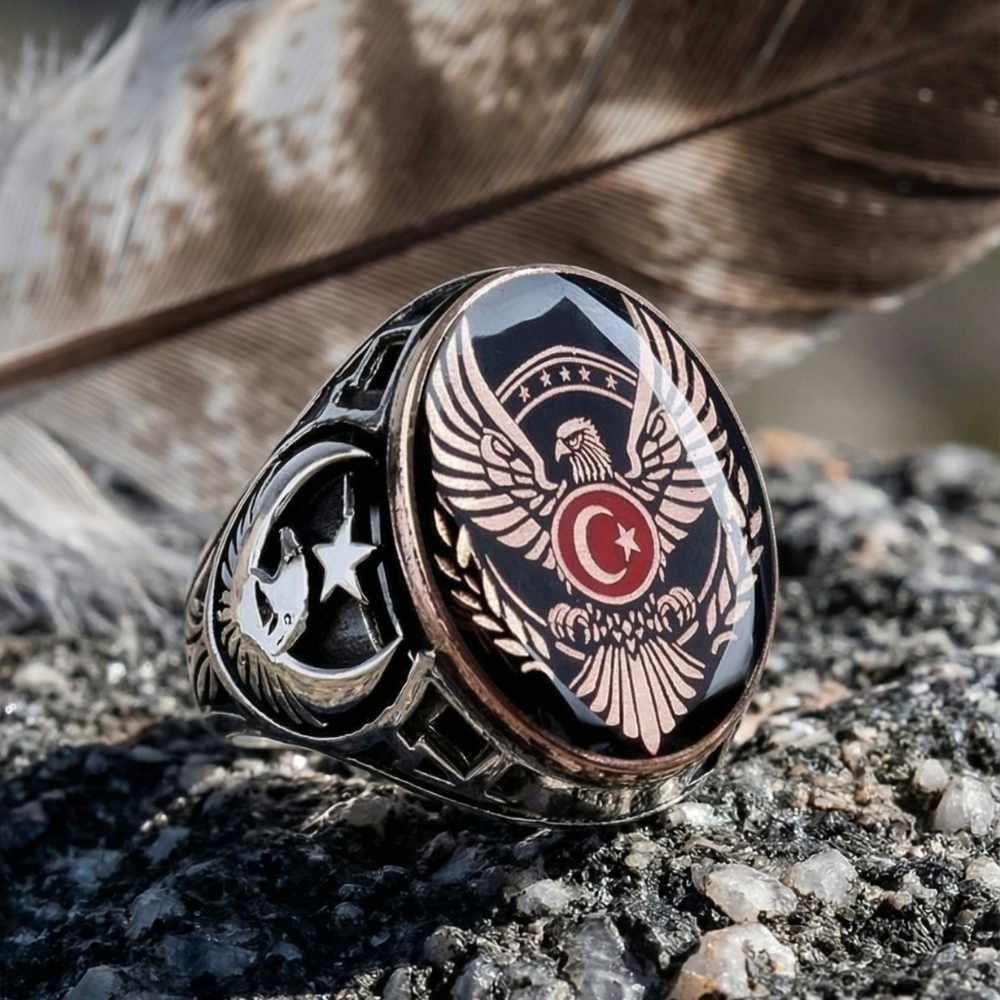 Kartal İşlemeli Türk Bayrağı Gümüş YüzükKartal Yüzük