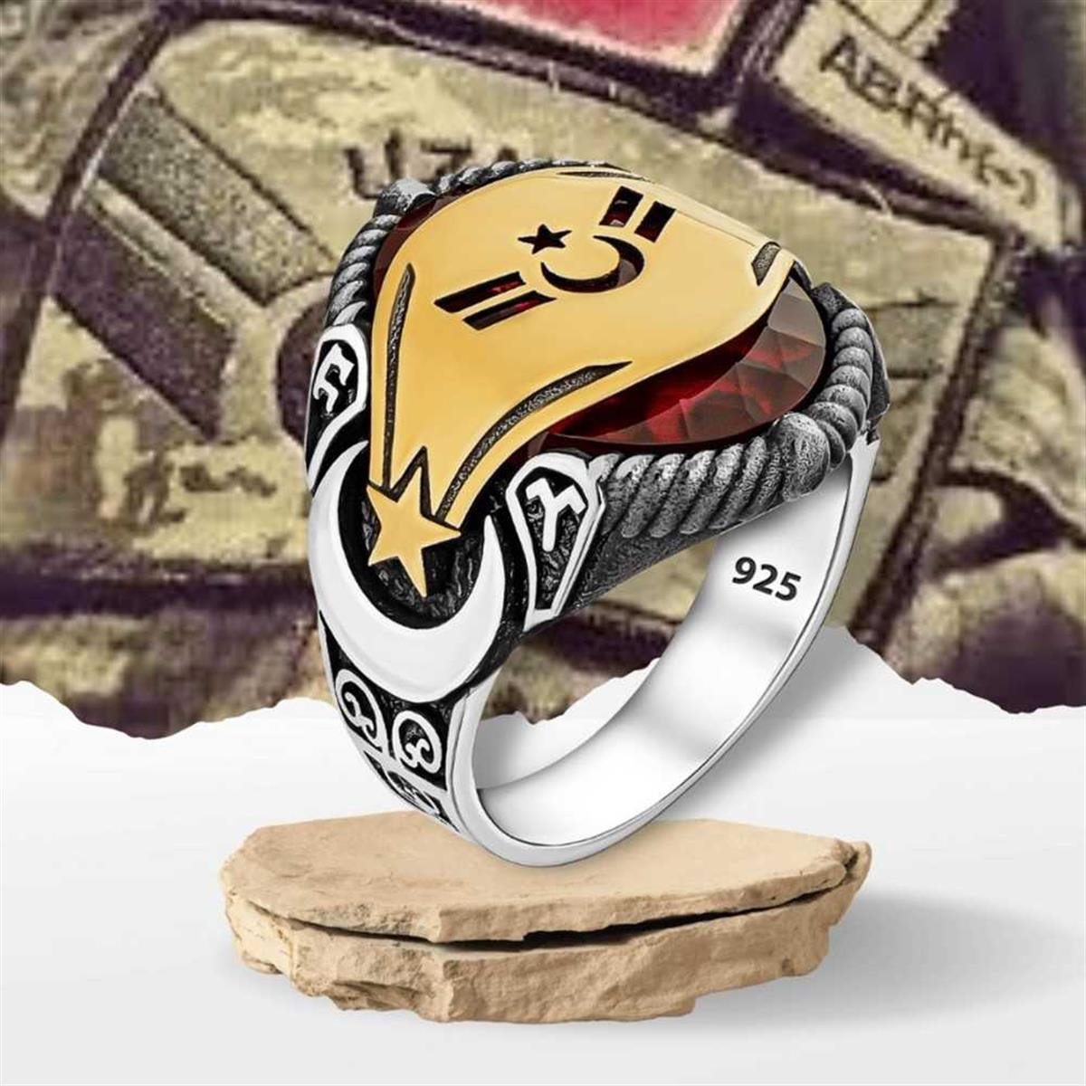 Kırmızı Zirkon Taşlı Ay Yıldız Motifli Uzman Çavuş Model Gümüş Yüzük