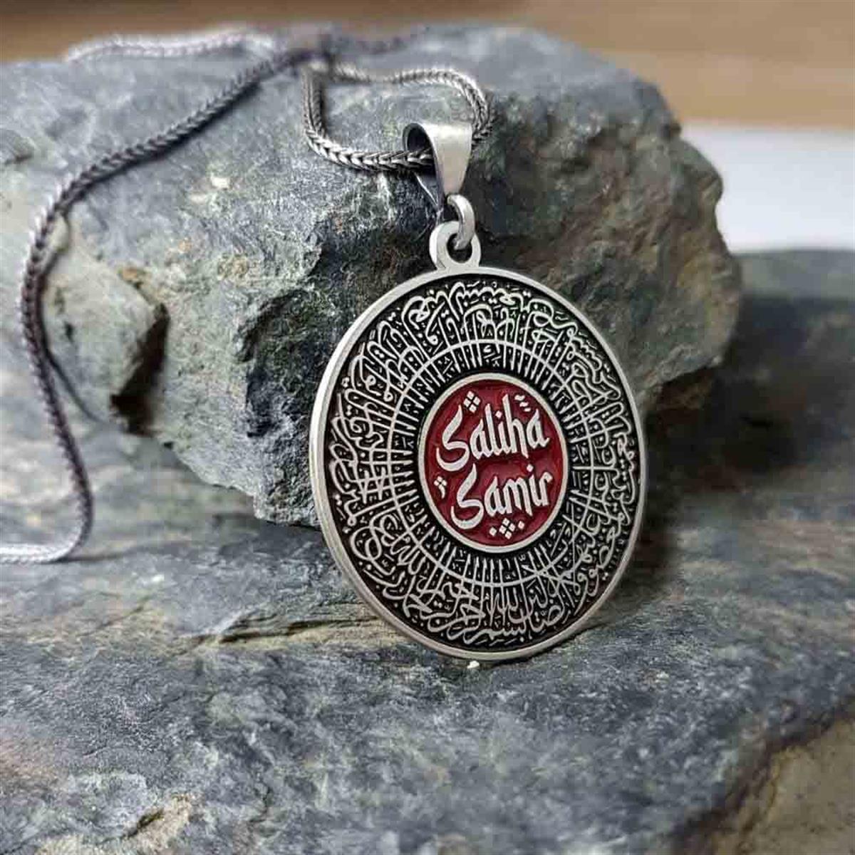 Kişiye Özel Fatiha Suresi İşlemeli Mineli Gümüş Kolye