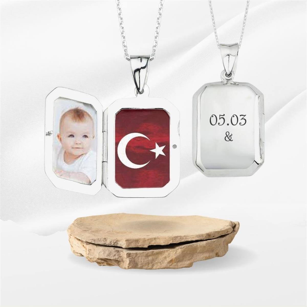 Kişiye Özel Vert Madalyon Gümüş Kolye