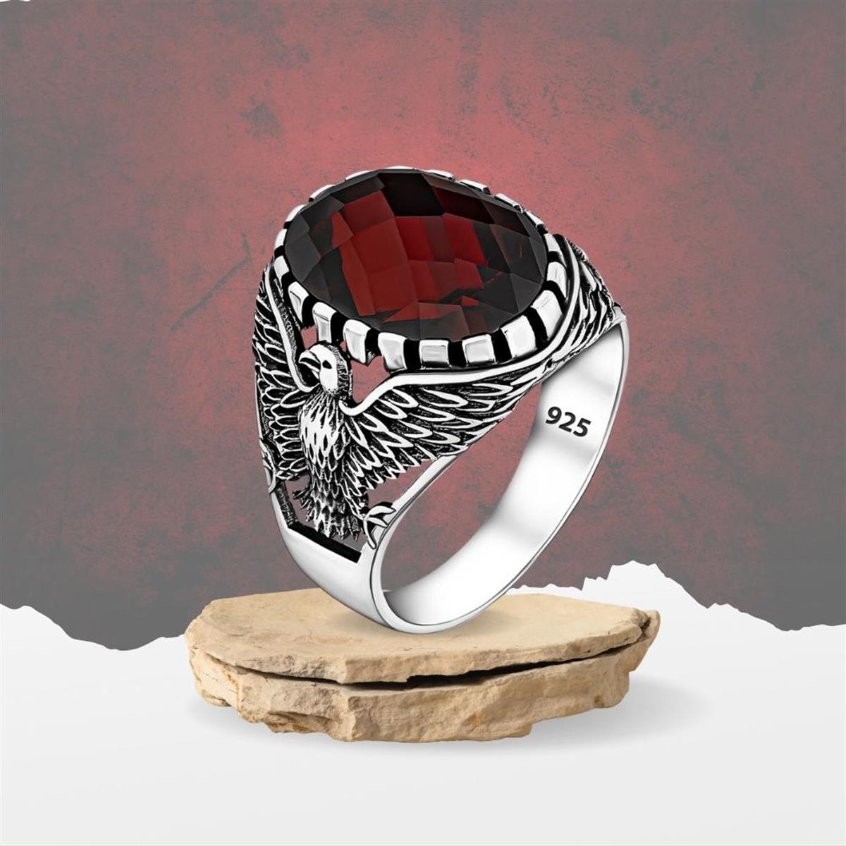 Koyu Kırmızı Zirkon Taşlı Kartal Motifli Erkek Gümüş Yüzük