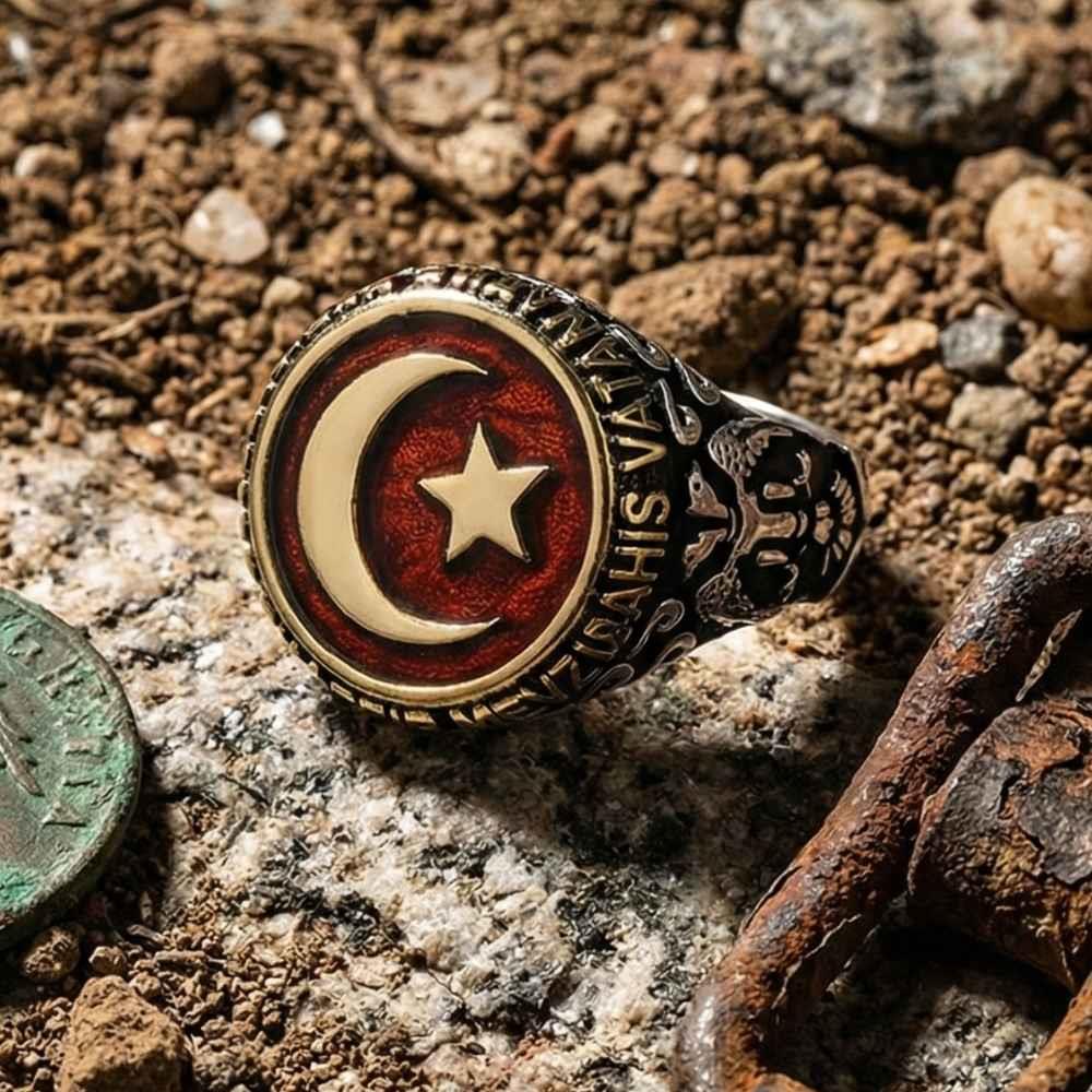 Mevzu Bahis Vatansa Gerisi Teferruattır Yazılı Ay Yıldız YüzükAy Yıldız Yüzükler