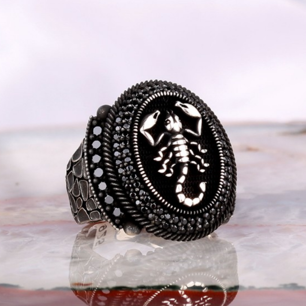 Mikro Zirkon Taşlı Oval Akrep Model Gümüş Yüzük