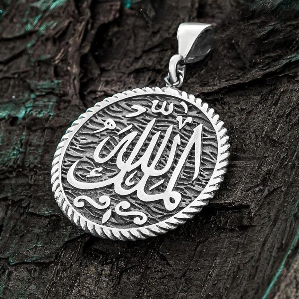 Mülkü Allah Yazılı Gümüş Kolye UcuKolye Ucu