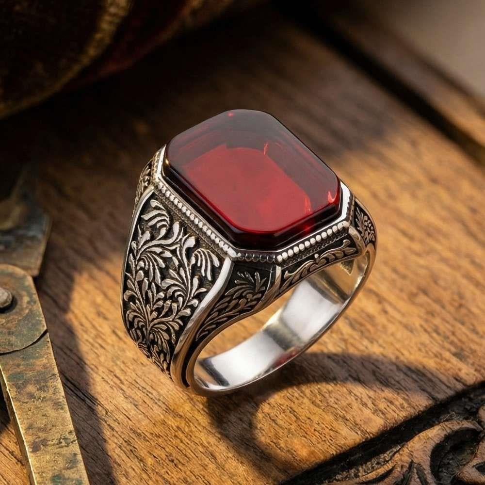 Osmanlı Motif İşlemeli Lal Taşı Gümüş YüzükLal Taşı Yüzükler