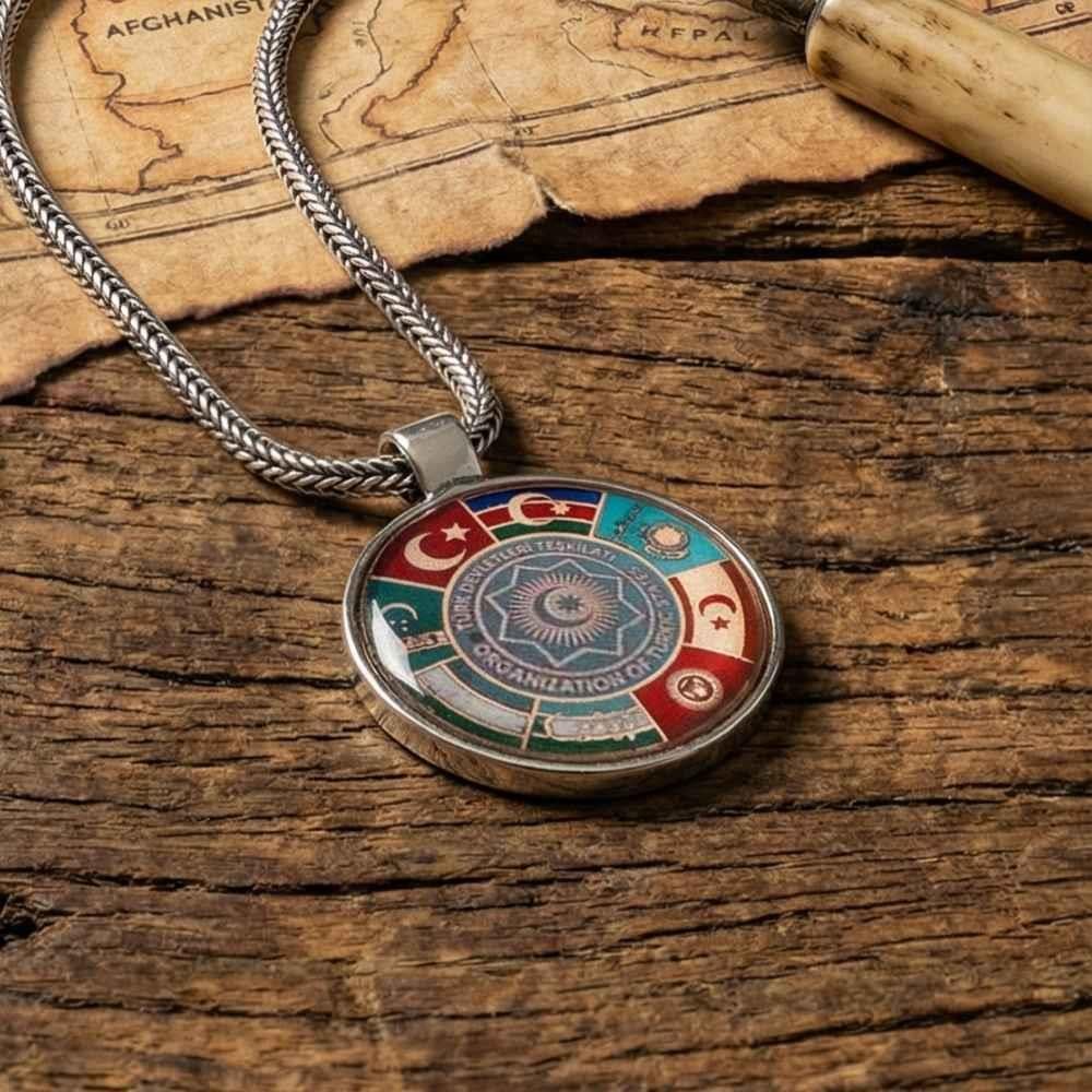 Türk Devletleri Teşkilatı Bayrakları Gümüş KolyeTürk Devletleri Teşkilatı