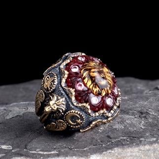 Ay Yıldız Tuğra İşlemeli Kehribar Taş Aslan Gümüş Yüzük