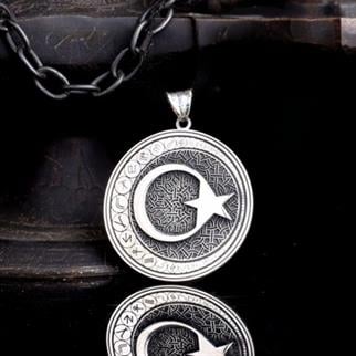 Ay Yıldız Türk Boyları İşlemeli Gümüş Kolye UcuKolye Ucu