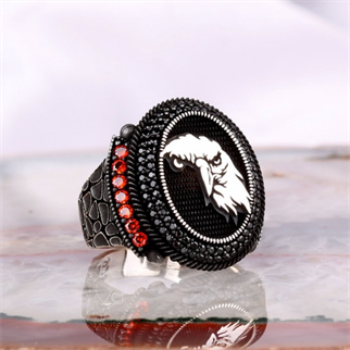 Kartal İşlemeli Kırmızı Zirkon Taşlı Gümüş Yüzük