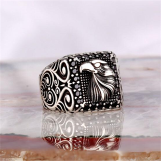 Kartal Model Mikro Zirkon Taş İşlemeli Gümüş Yüzük