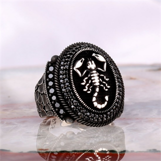 Mikro Zirkon Taşlı Oval Akrep Model Gümüş Yüzük