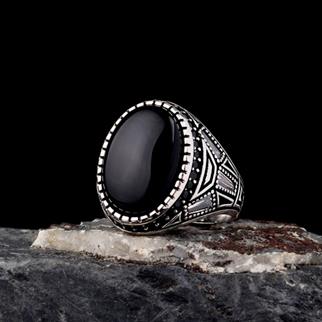 Oniks Taşlı Oval 925 Ayar Gümüş Erkek YüzükOniks Taşlı Yüzükler