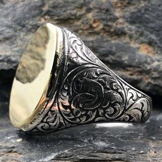 Yanları Çiçek İşlemeli Kişiye Özel Gümüş Erkek Yüzük