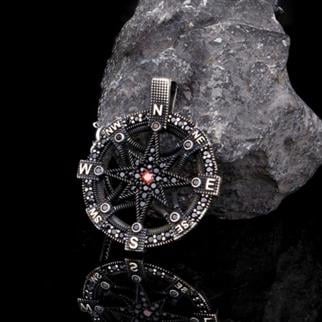 Zirkon Taşlı Pusula Model Gümüş Kolye UcuKolye Ucu