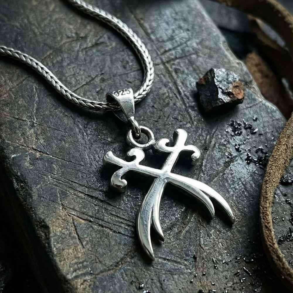  Minimal Zülfikar Kılıcı Gümüş KolyeZülfikar Kolye