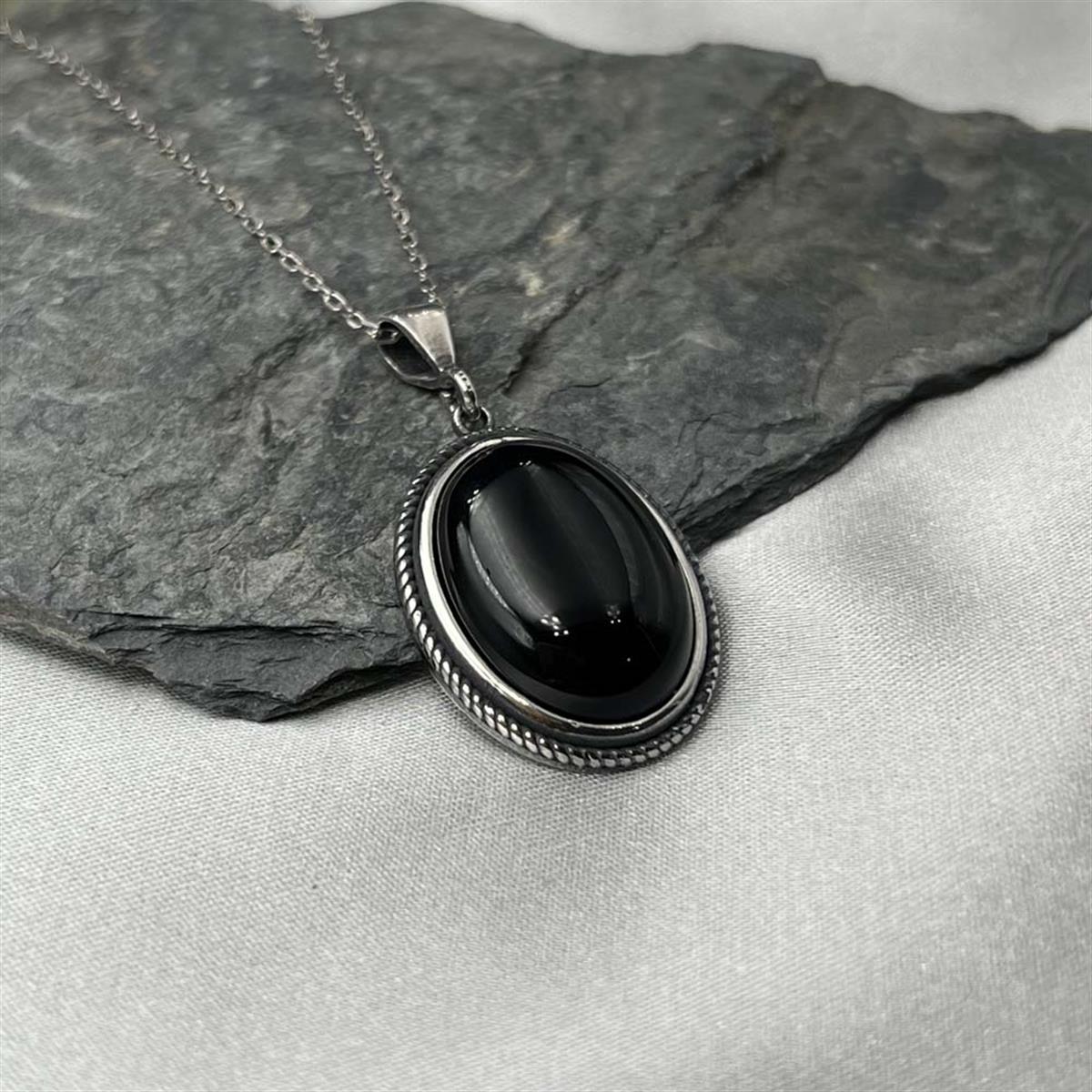  Oval Oniks Taşlı Gümüş Kolye