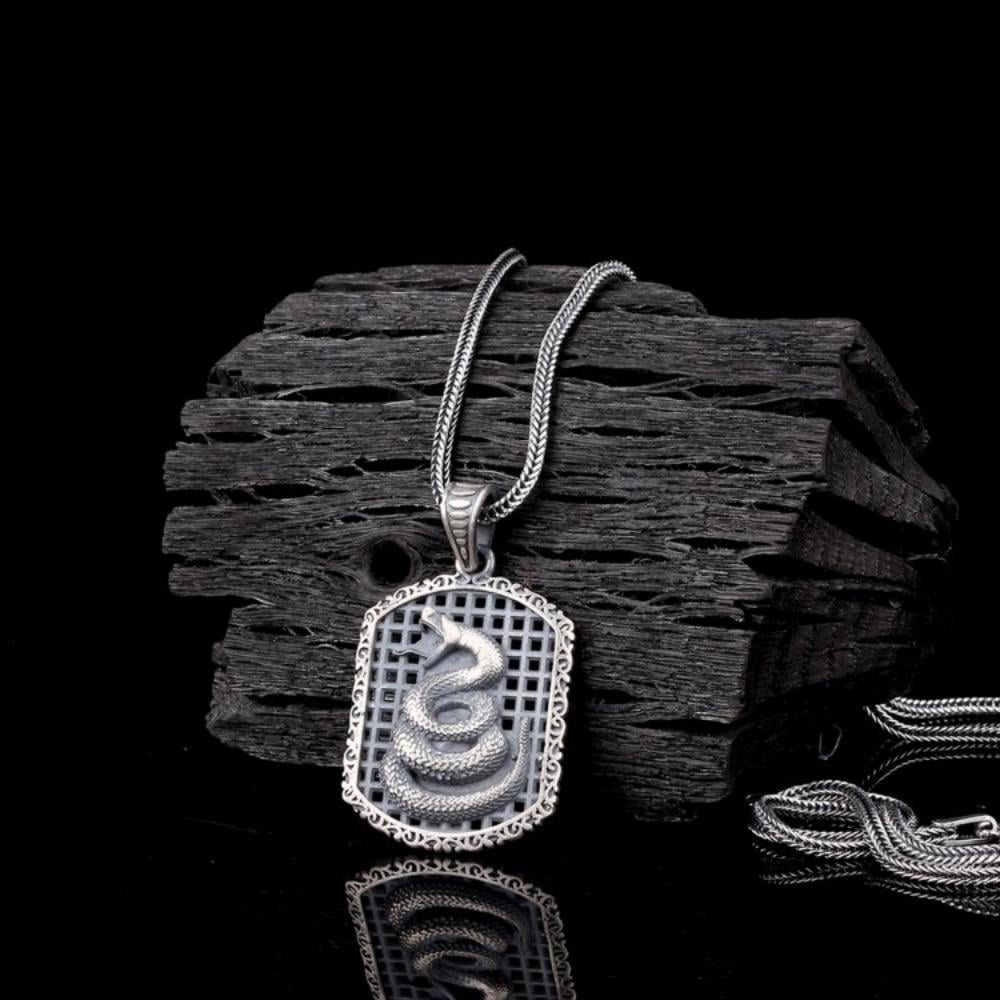 925 Ayar Gümüş Yılan Motifli Unisex Model KolyeKolye