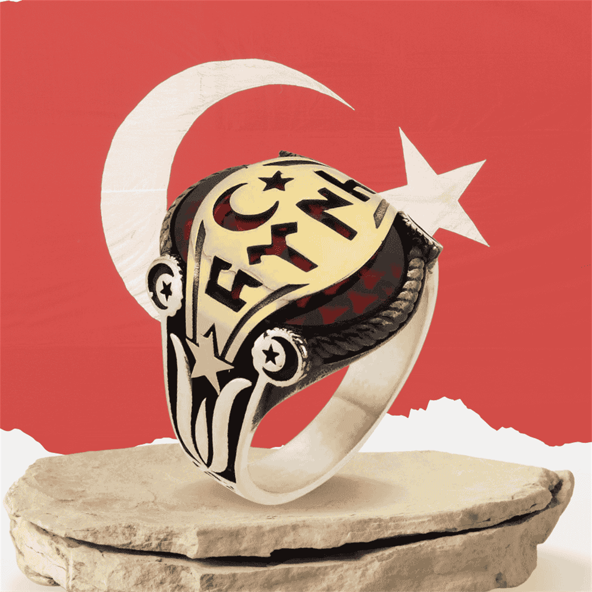 Ay Yıldız Göktürkçe Türk Yazılı Kırmızı Taşlı Gümüş Erkek Yüzük