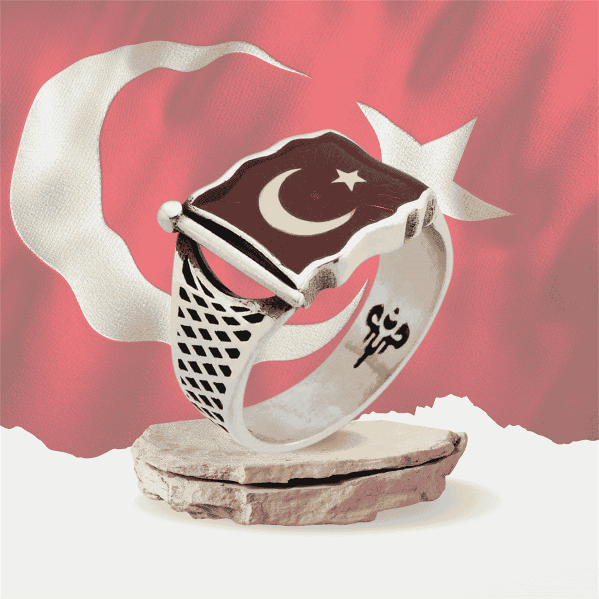 Ay Yıldız Model Mineli Gümüş Erkek Yüzük