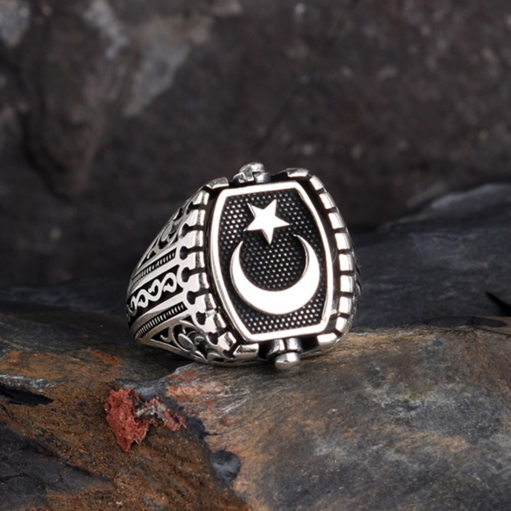 Ay Yıldız Siyah Zirkon Taşlı Çift Taraflı Gümüş Yüzük