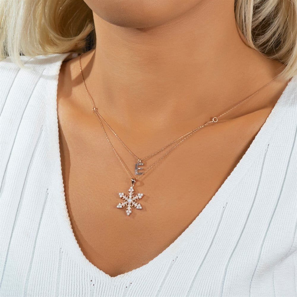 Baş Harfli Opal Taşlı Kar Tanesi Gümüş Kolye Rose