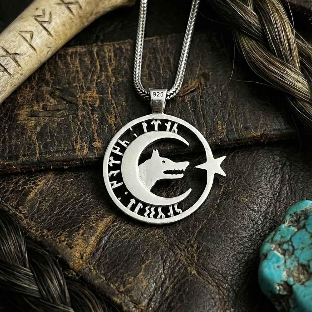 Bozkurt Göktürkçe Türk Yazılı Gümüş KolyeGray Wolf Necklace