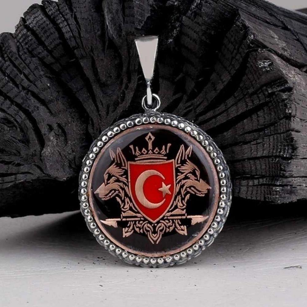 Çift Bozkurt İşlemeli Gümüş Kolye UcuKolye Ucu