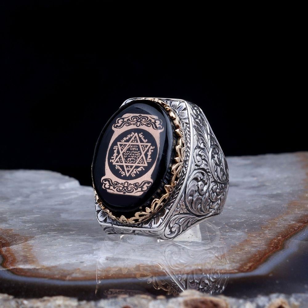 Dikdörtgen Kalem İşlemeli Mührü Süleyman Gümüş Yüzük