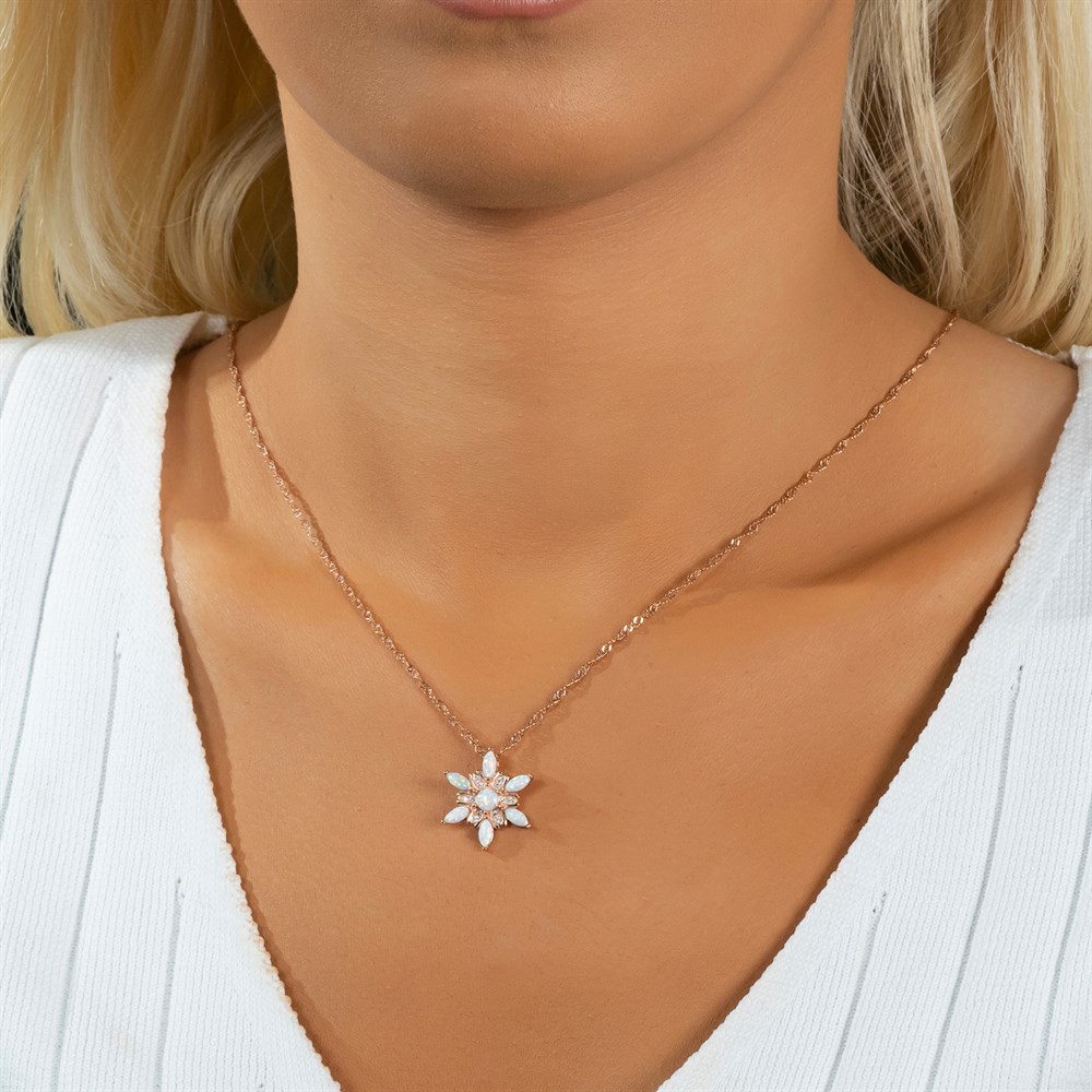 Opal Taşlı Rüzgar Çiçeği Gümüş Kolye Rose