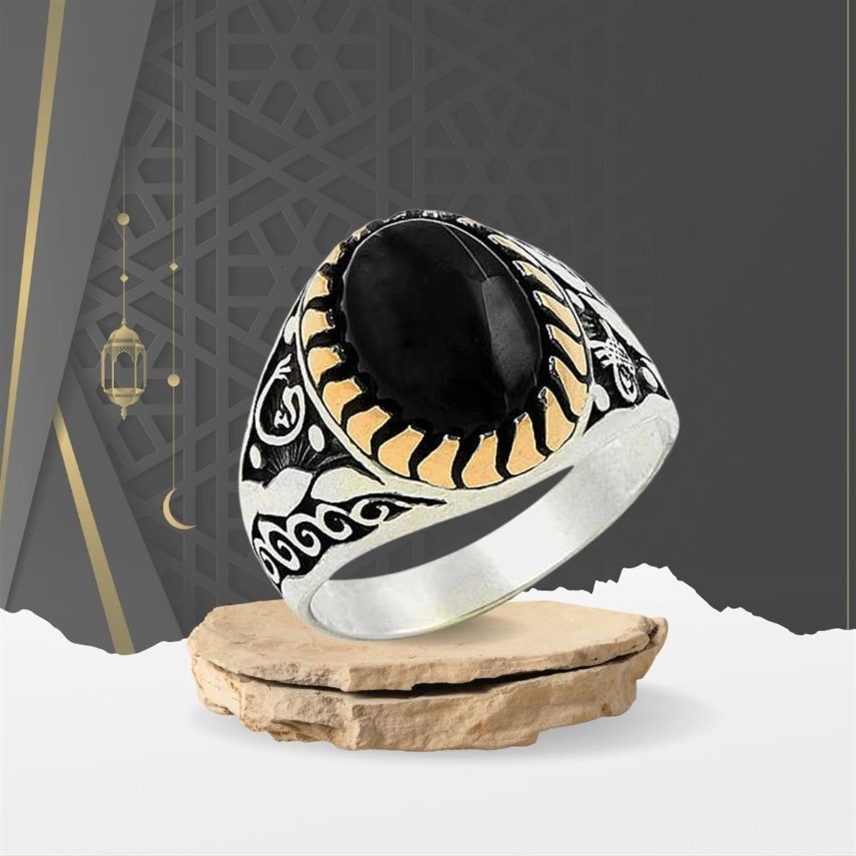 Oval Oniks Taşlı Desenli Gümüş Erkek Yüzük