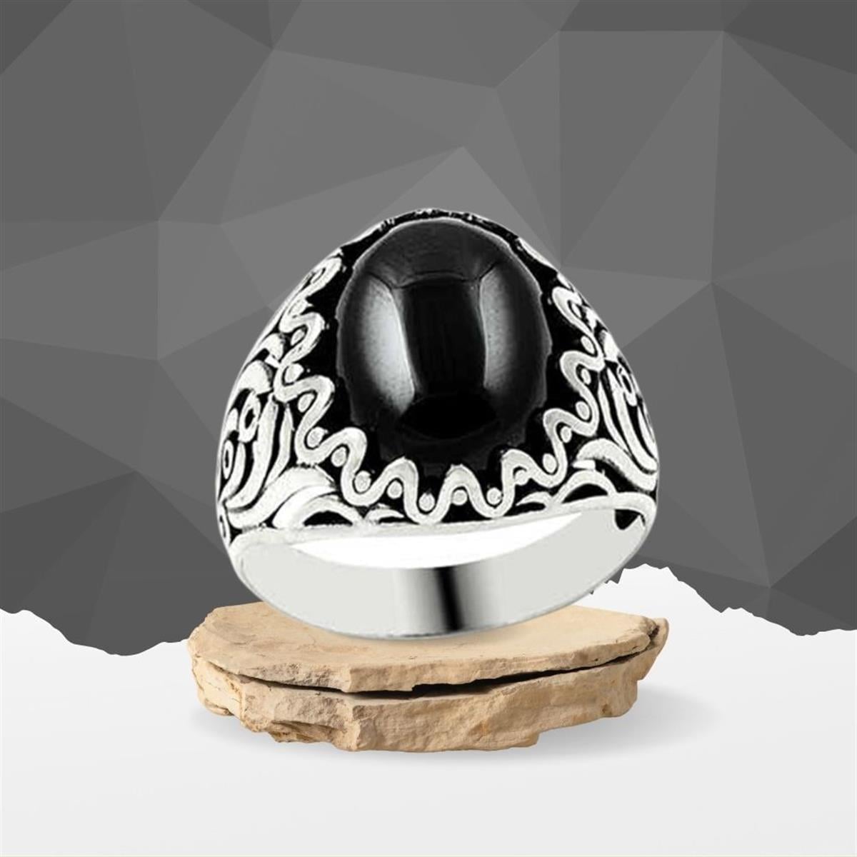 Oval Siyah Zirkon Taşlı Motifli Gümüş Erkek Yüzük
