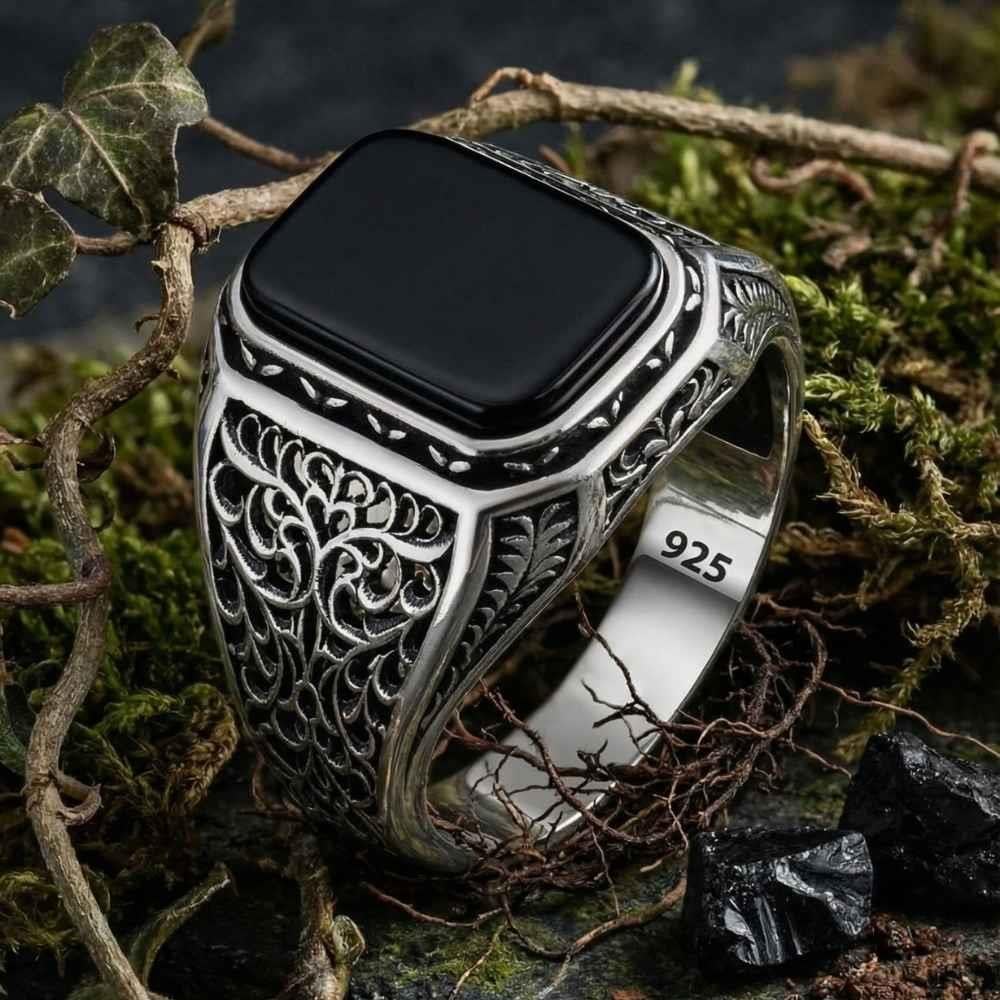 Sarmaşık Motif Oniks Taşlı Gümüş Erkek YüzükOnyx Stone Ring