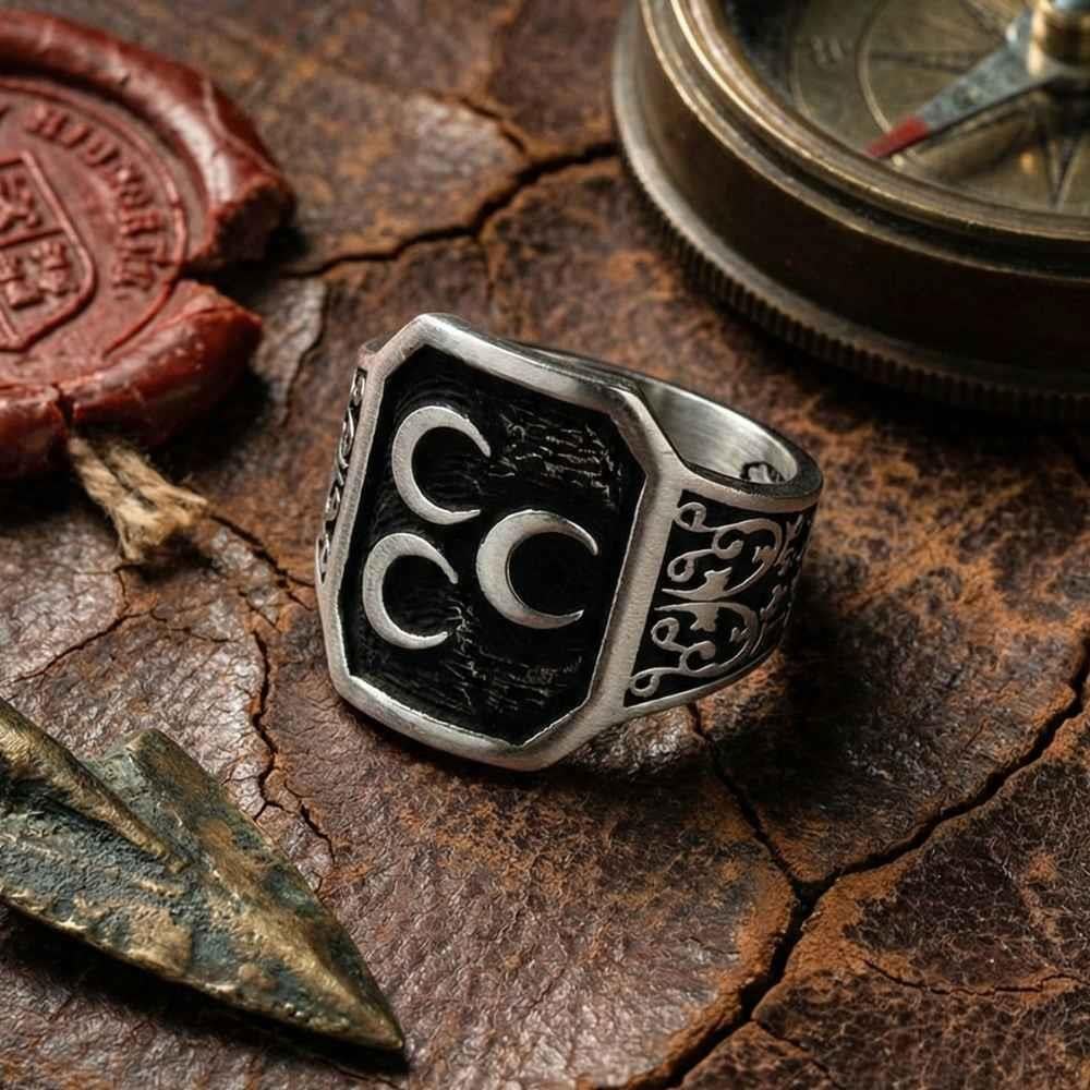 Üç Hilal Motifli Gümüş YüzükThree Crescent Ring