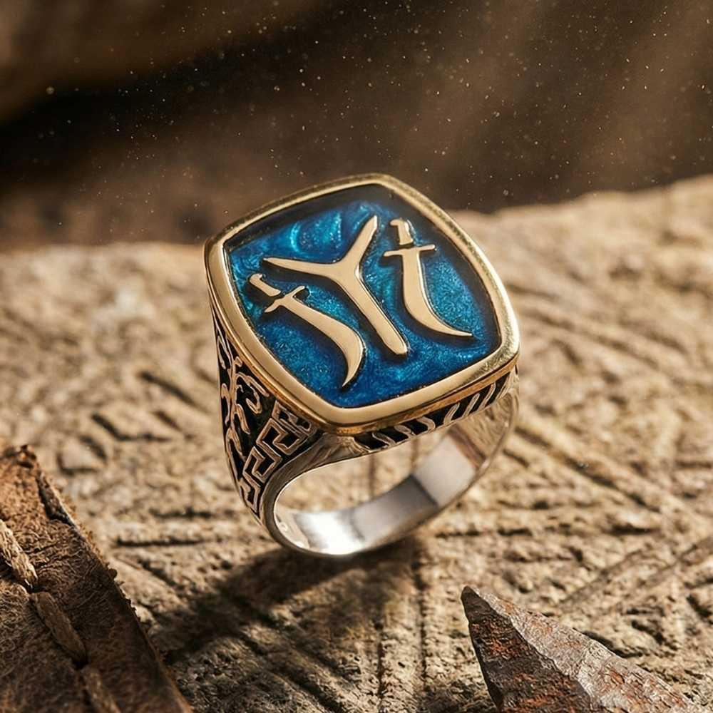 Versace Desenli Kayı Boyu Sembollü Mineli Gümüş Erkek YüzükKayı Boyu Yüzük