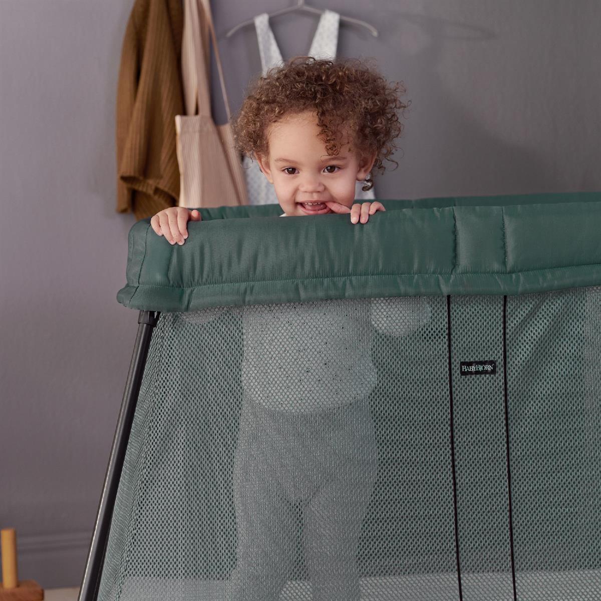 BabyBjörn Hafif Park Yatak Dark Green