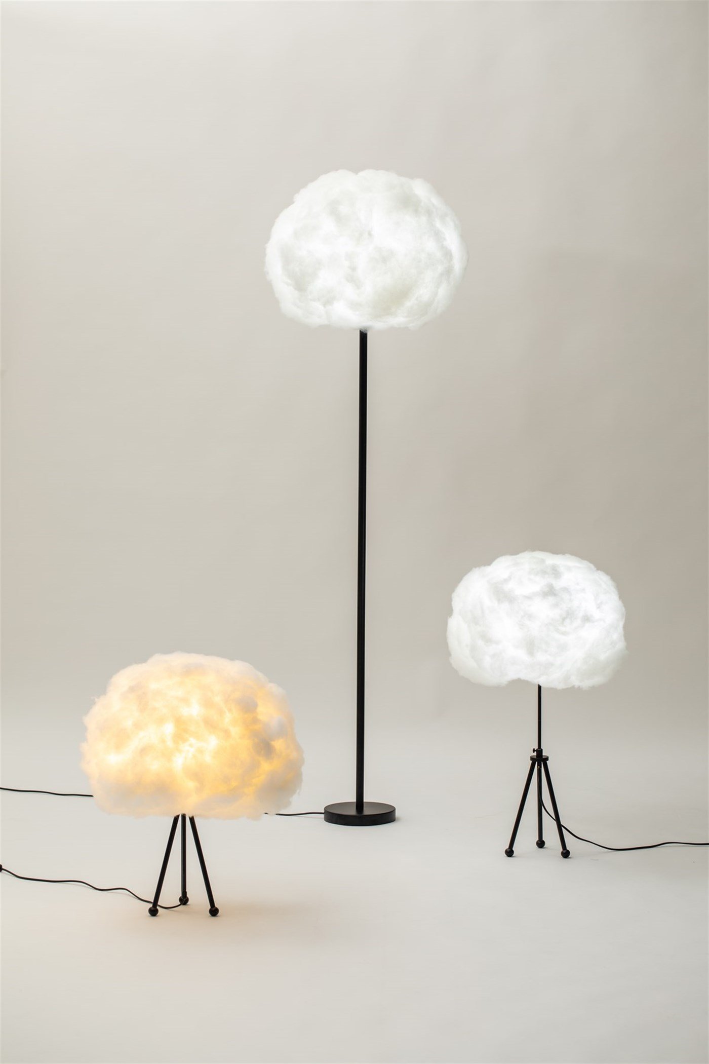 Bouffeecloud Bulut Tripod  Abajur RGB Kumandalı Siyah