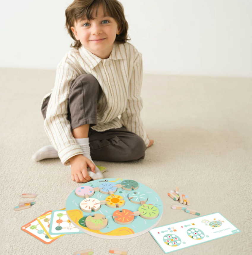 Classic World Lotus Leaf Kutu Oyunu