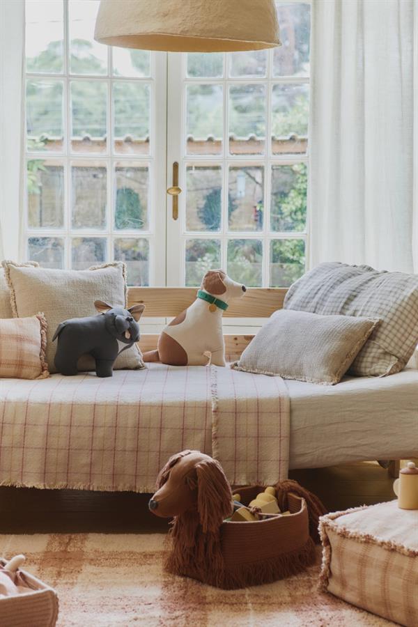 Lorena Canals Çocuk Odası Yastığı, Jimmy