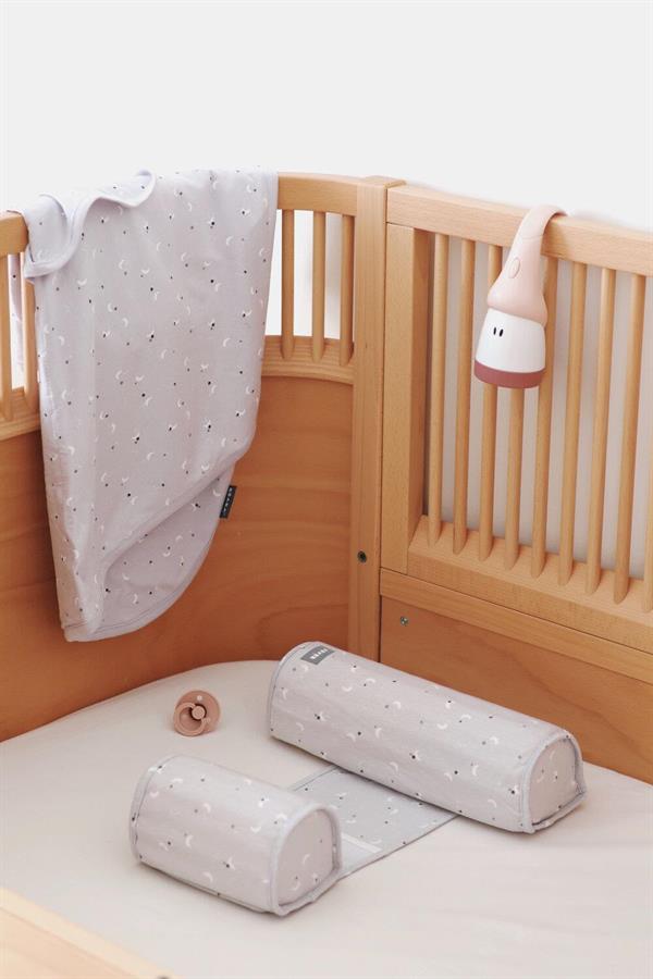 Yan Yatma yastığı, Moon Stars