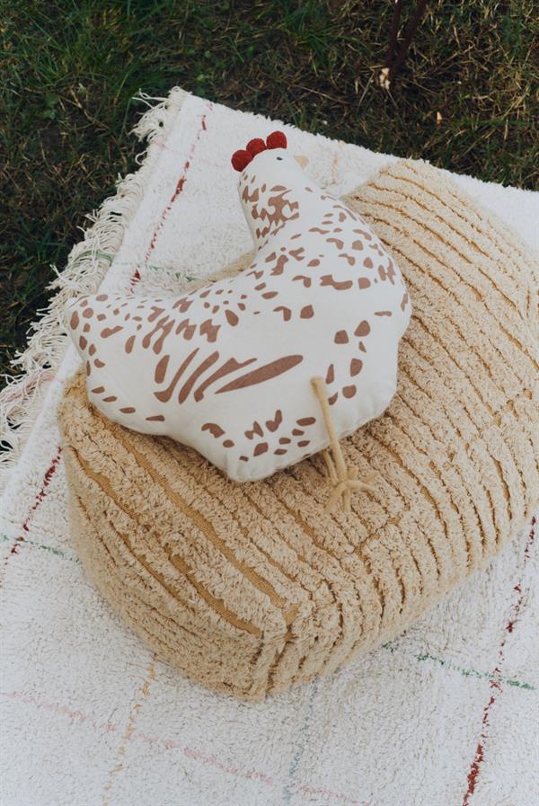 Yastık, Chicken Country