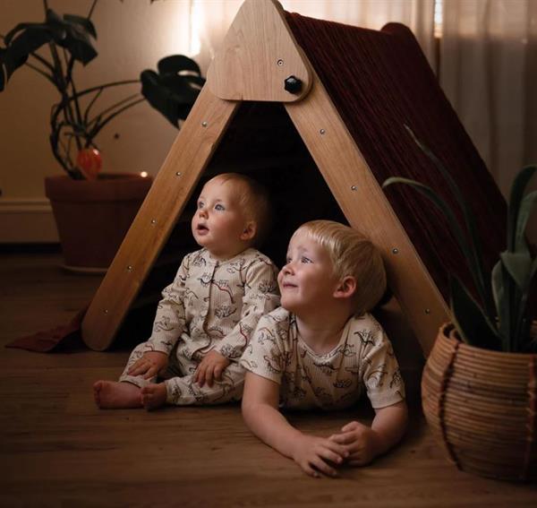 Antebies Dino Tulum STD