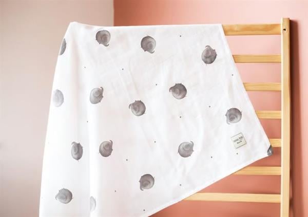 Mama Yoyo Elephantine Çok Amaçlı Organik Müslin Örtü 120x120 cm