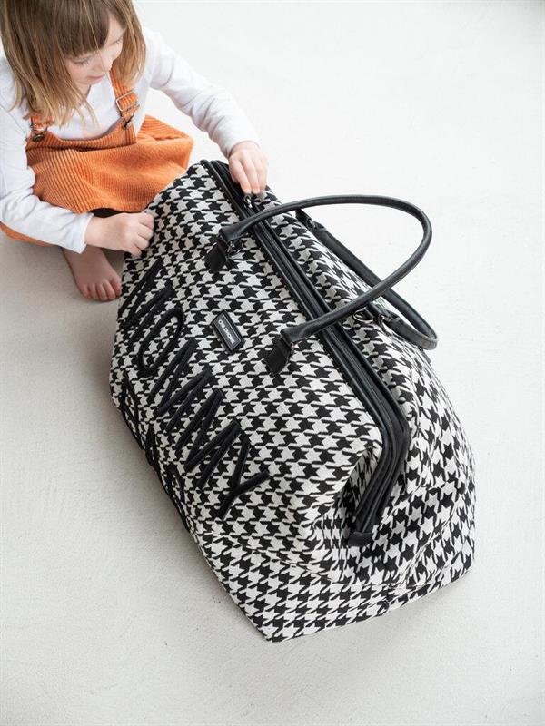 Mommy Bag Çanta, Kaz Ayağı