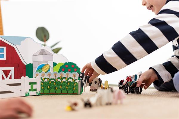 PlayPress - Story Playset - Farmyard