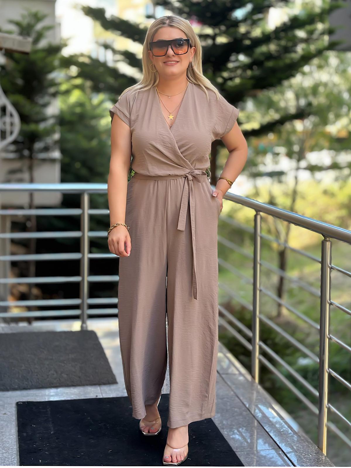 Aerobin Kumaş Kruvaze Yaka Kemerli Tulum KAHVE